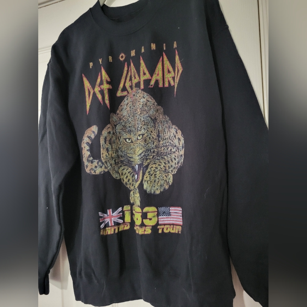 Def Leppard Pyromania 1983 United States Tour Black Sweat Shirt Mens Medium